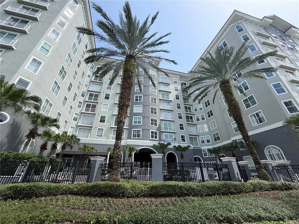 Parkcrest Harbour Island Condo