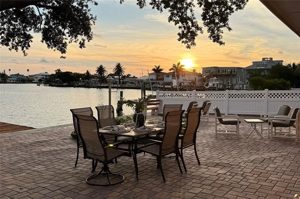 Redington Beach Homes 6th