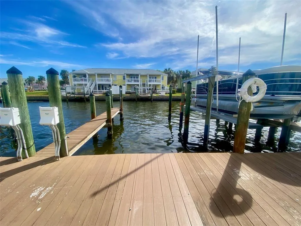 Waterside At Coquina Key Dock Condo
