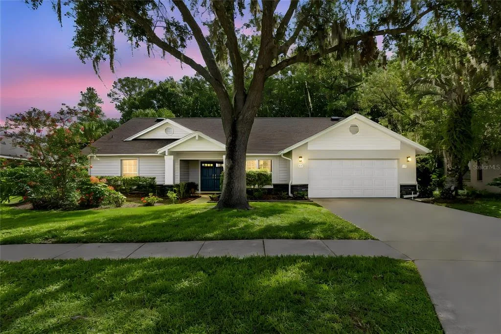 Shadowlake Village At Woodfield