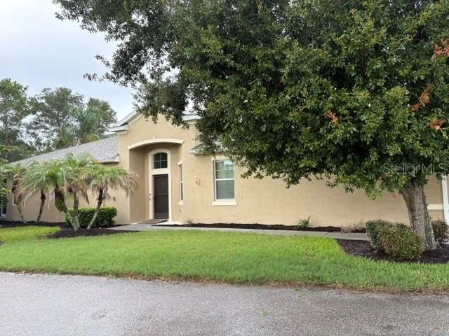 Oakley Green Condo