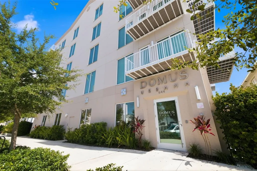 Domus Urbana Condo