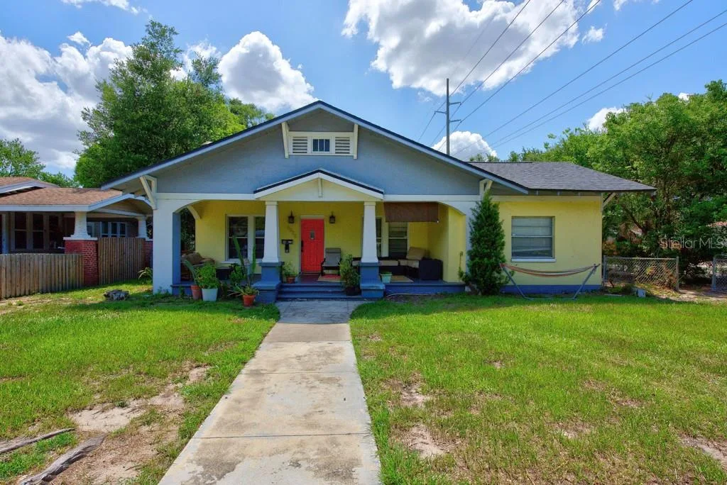 Lakewood Manor