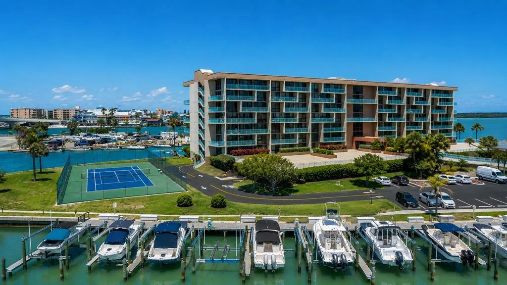 Key Capri Condo
