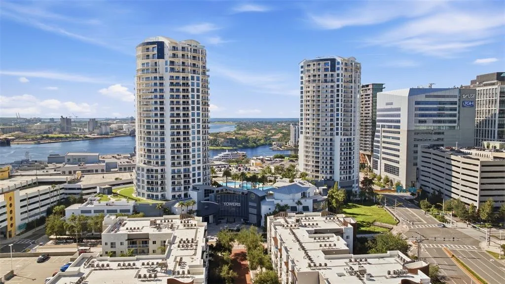 Towers Of Channelside Condominium