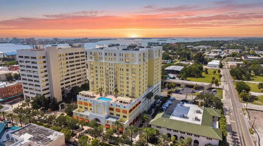 Station Square Condo