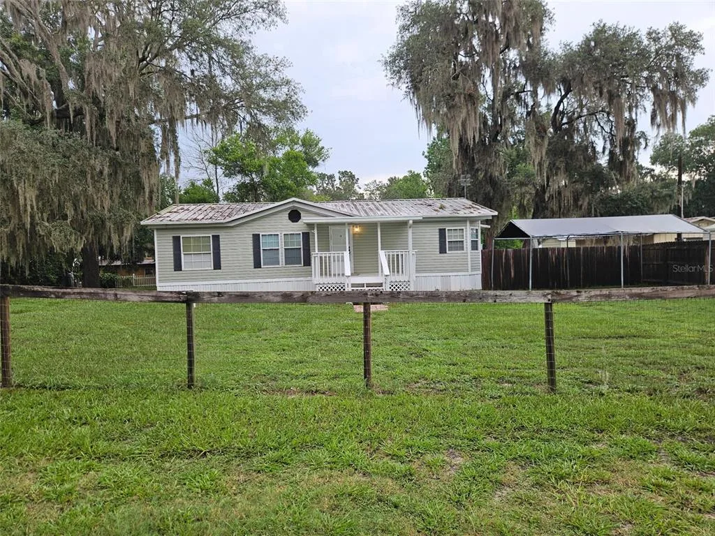 Tsala Apopka Retreats