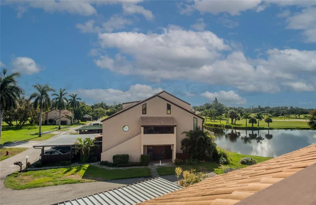 Pelican Creek Village Condo