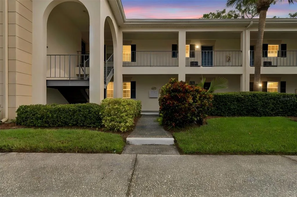 The Grand At Olde Carrollwood