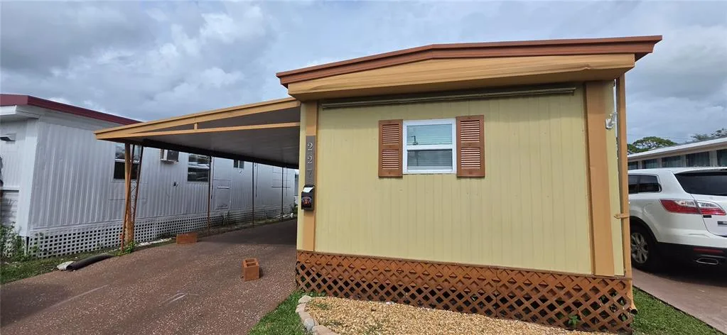 Lakeshore Mobile Home Park Sub