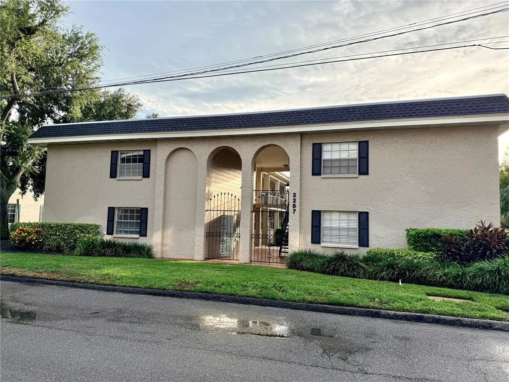 Tampa Bayshore Villas Condomin