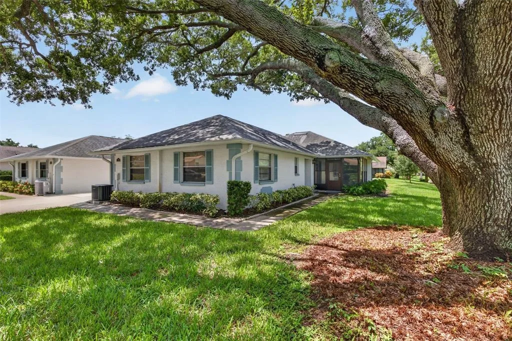 Scotsdale Cluster Condo