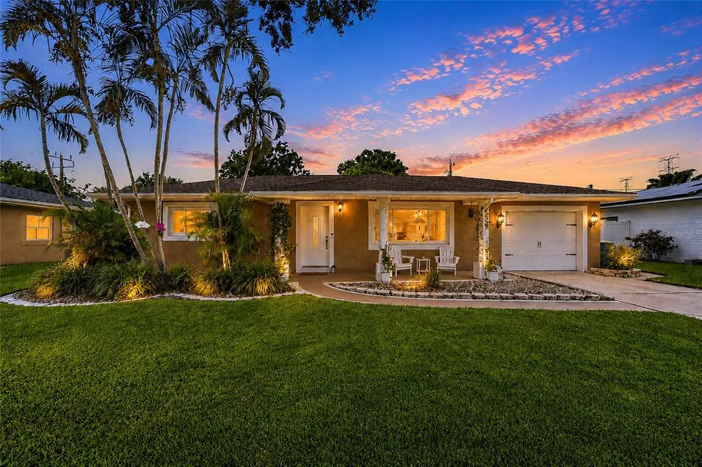 Tropic Hills