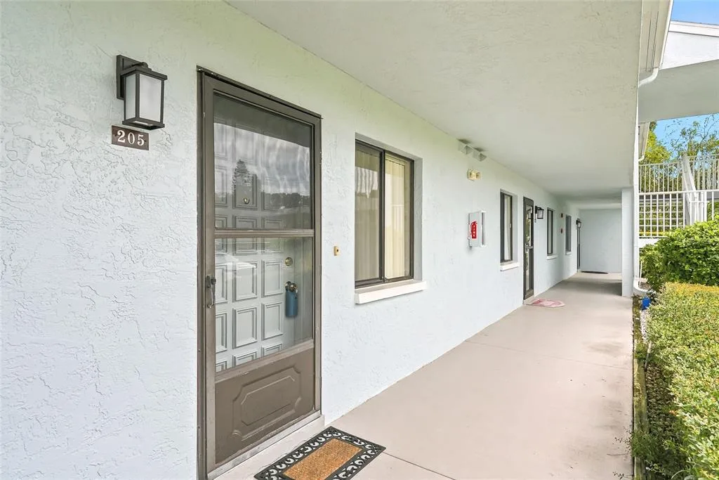 East Lake Woodlands Condo