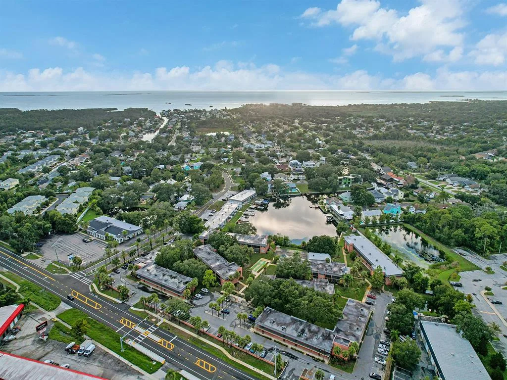 Cove Spgs Condo