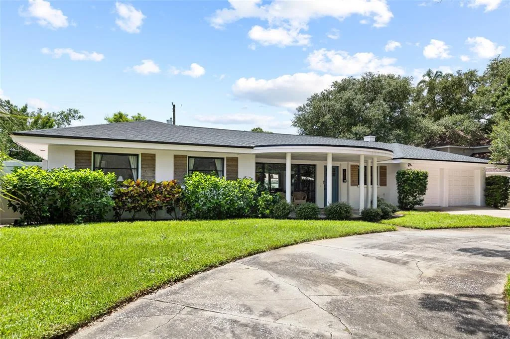 Oak Lake Estates
