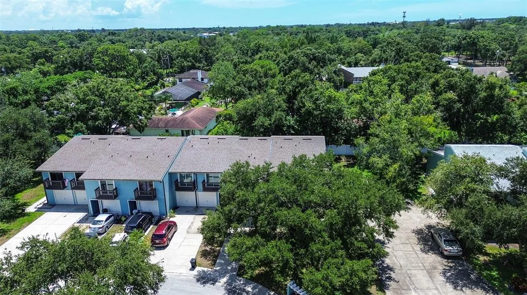 Lake Forest Condo