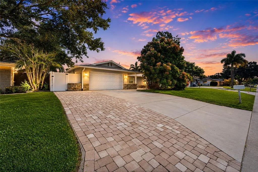 Yacht Club Estates