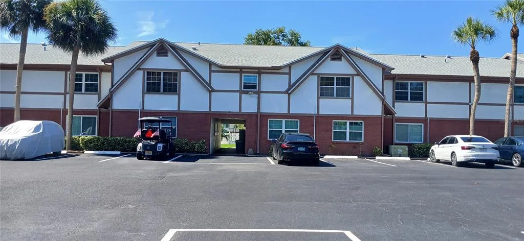 Velvet Cloake Condo