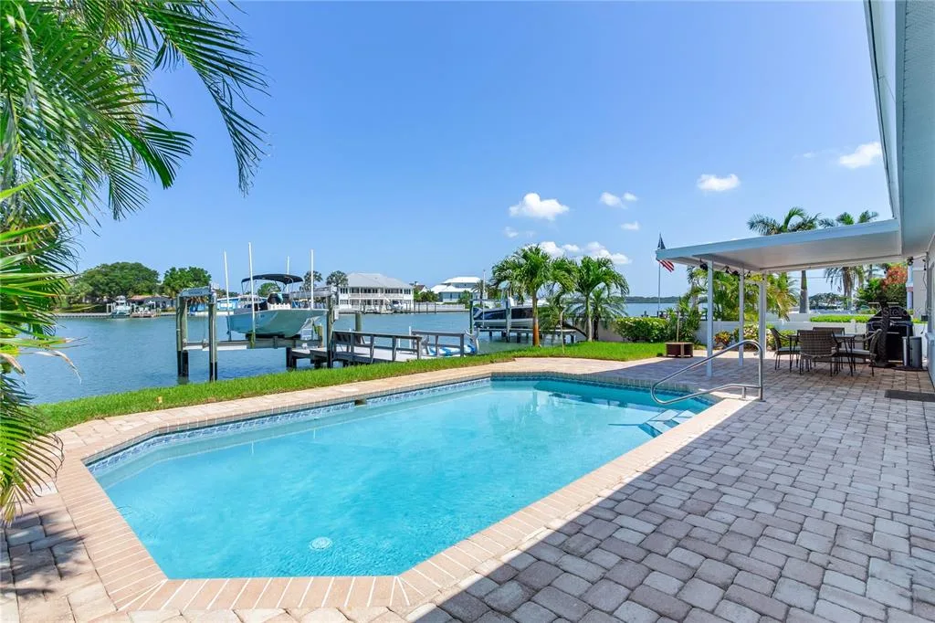 Redington Beach Homes 5th