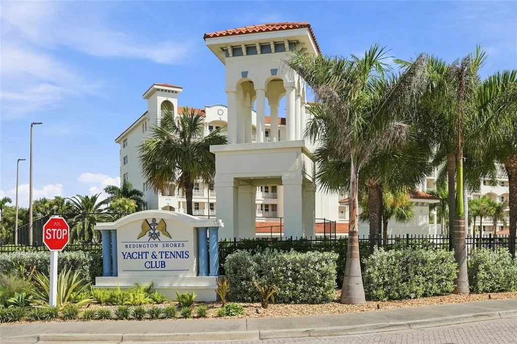 Las Brisas Condo