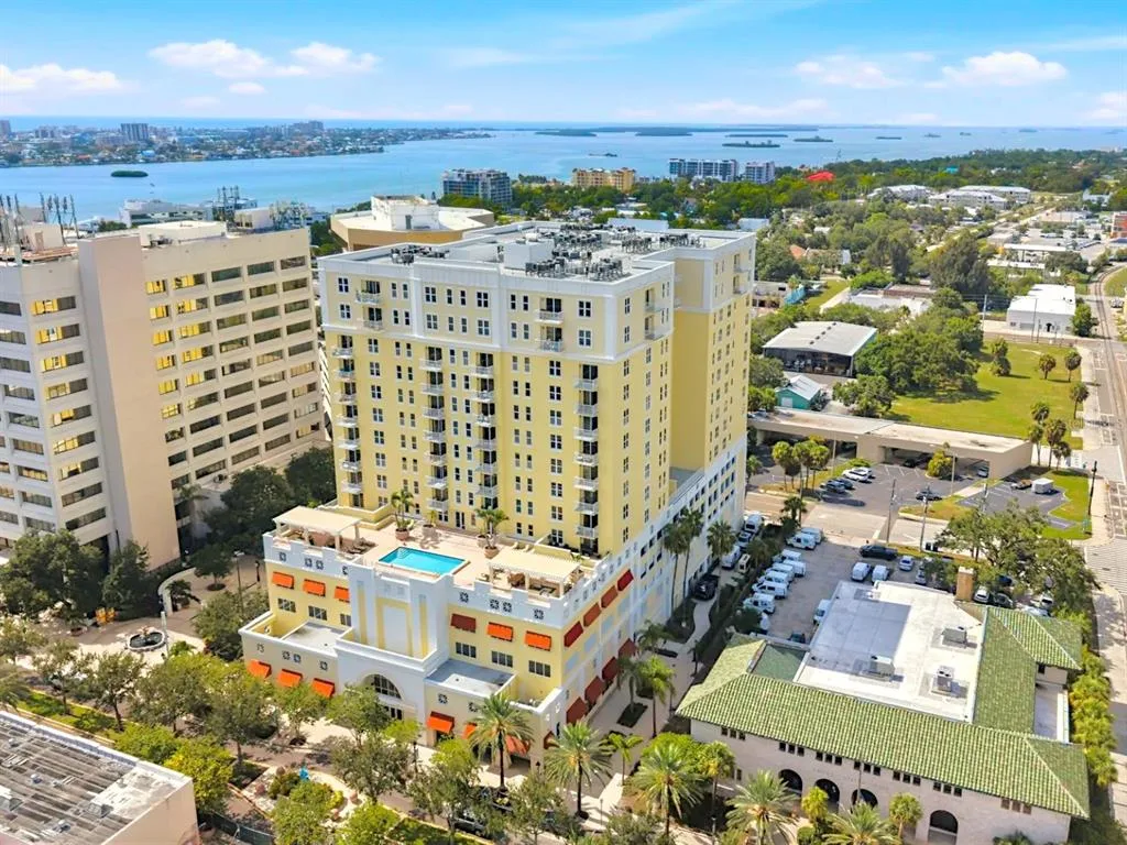 Station Square Condo