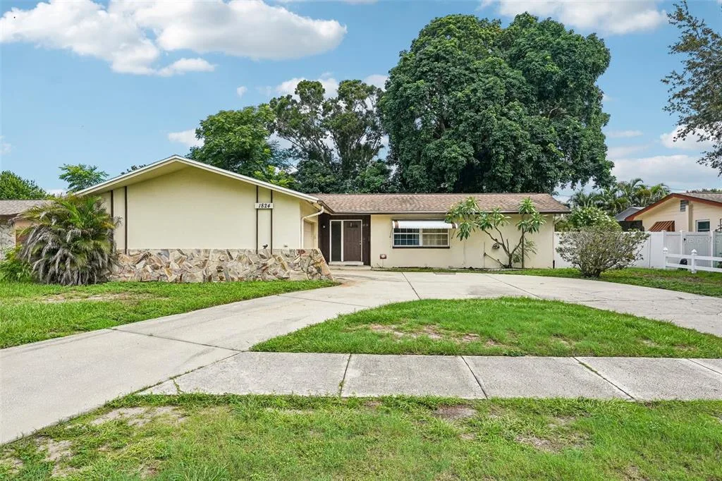 Douglas Manor Estates 1st