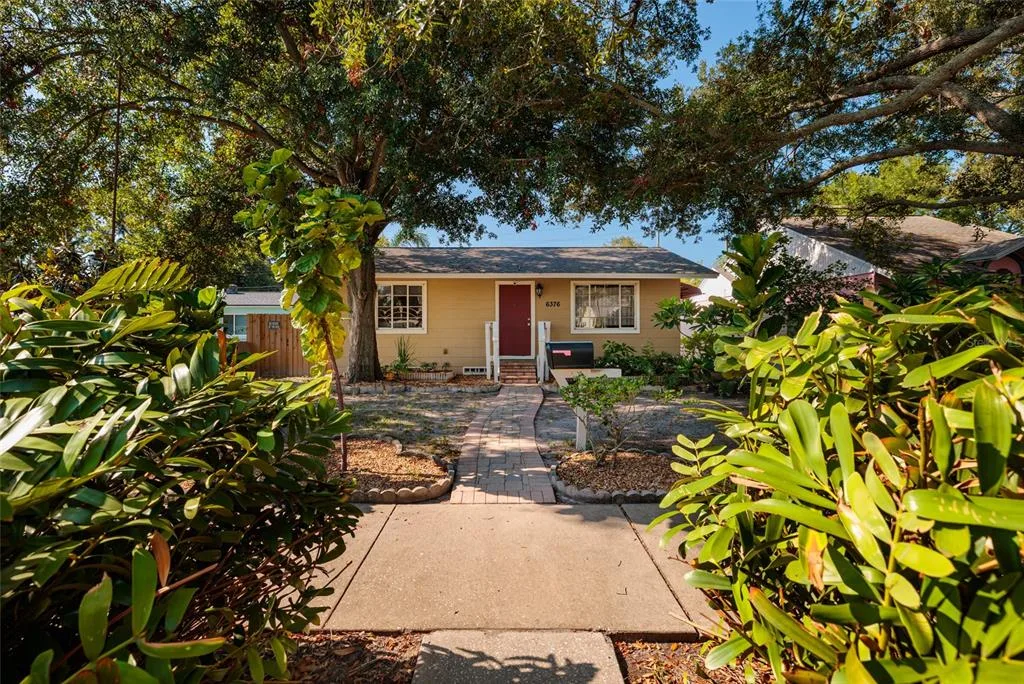 Pasadena Estates