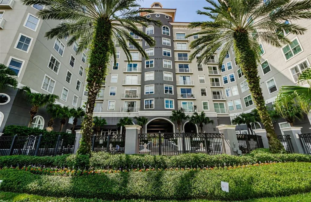 Parkcrest Harbour Island Condo
