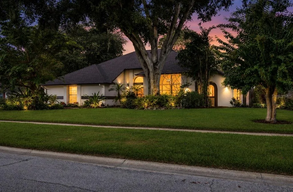 The Manors At Crystal Lakes