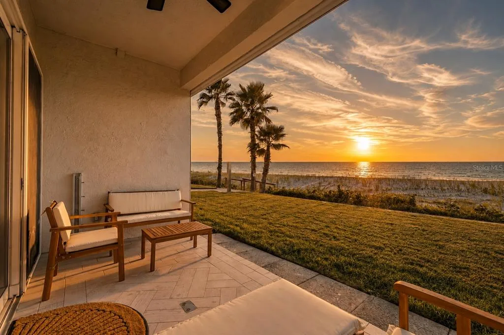 Sereno Del Sol Condo