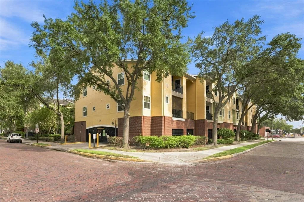 The Quarter At Ybor
