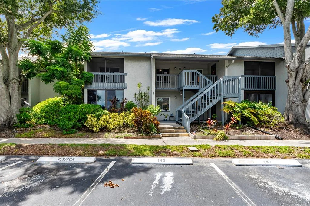 Shadow Lakes Condo