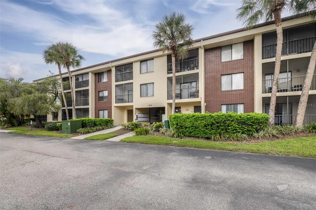The Towers At Carrollwood Vill