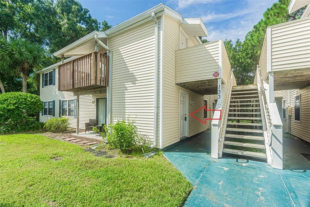 Gardens Of Forest Lakes Condo The