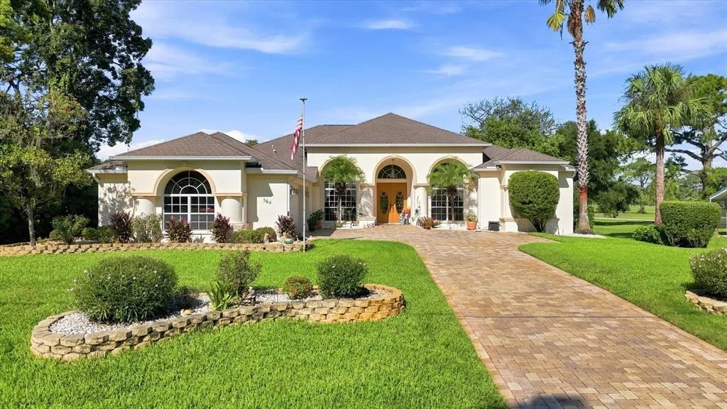 Paradise Country Club