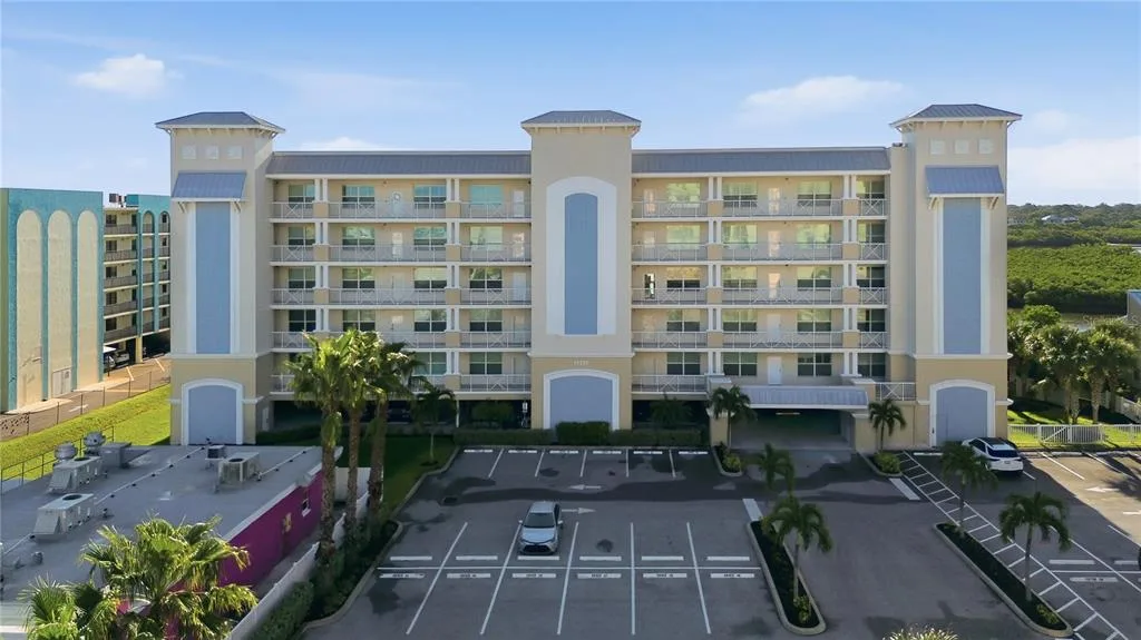 Dolphin Key Condo