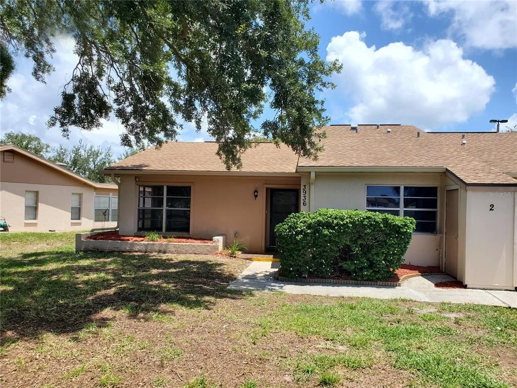 Holiday Lake Villas Condo