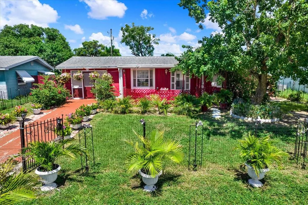 Orangewood Village