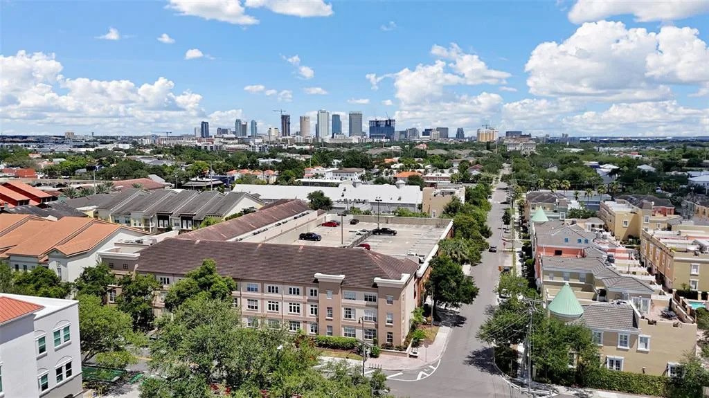The Madison At Soho Condominiu