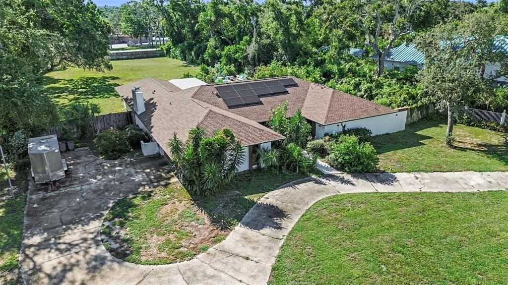 Carlton Estates