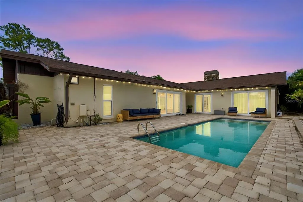 Village Vi Of Carrollwood Vill