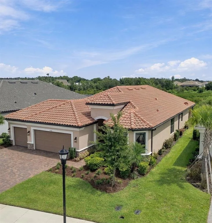 Esplanade/wiregrass Ranch Ph
