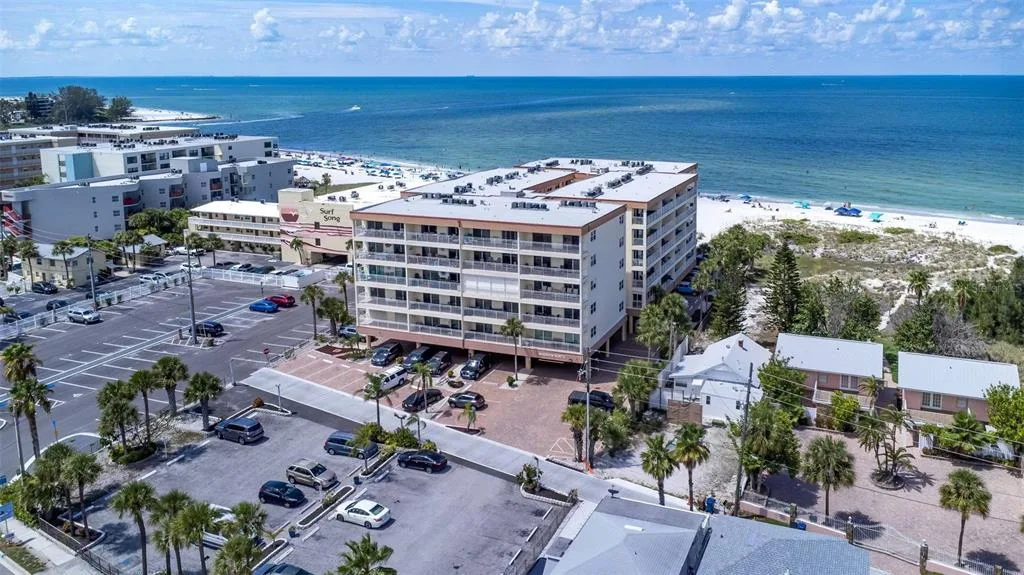 Madeira Norte Condo