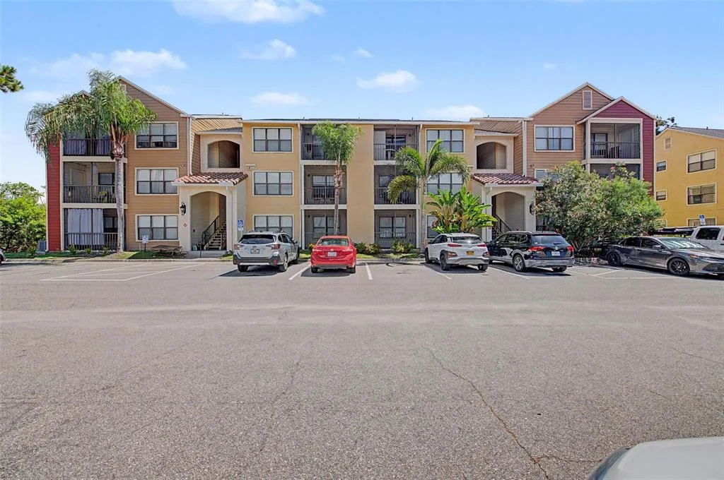 Baypointe Preserve Condo
