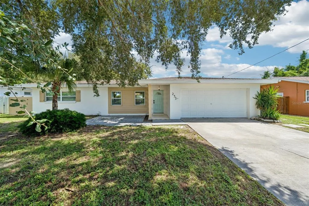 Belleair Manor &