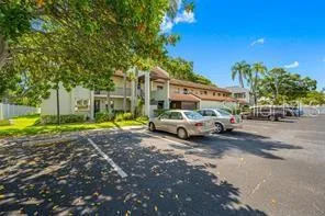 Willowbrook Condo