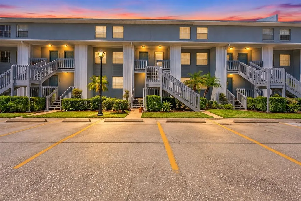 Westshore Club Ii A Condominiu