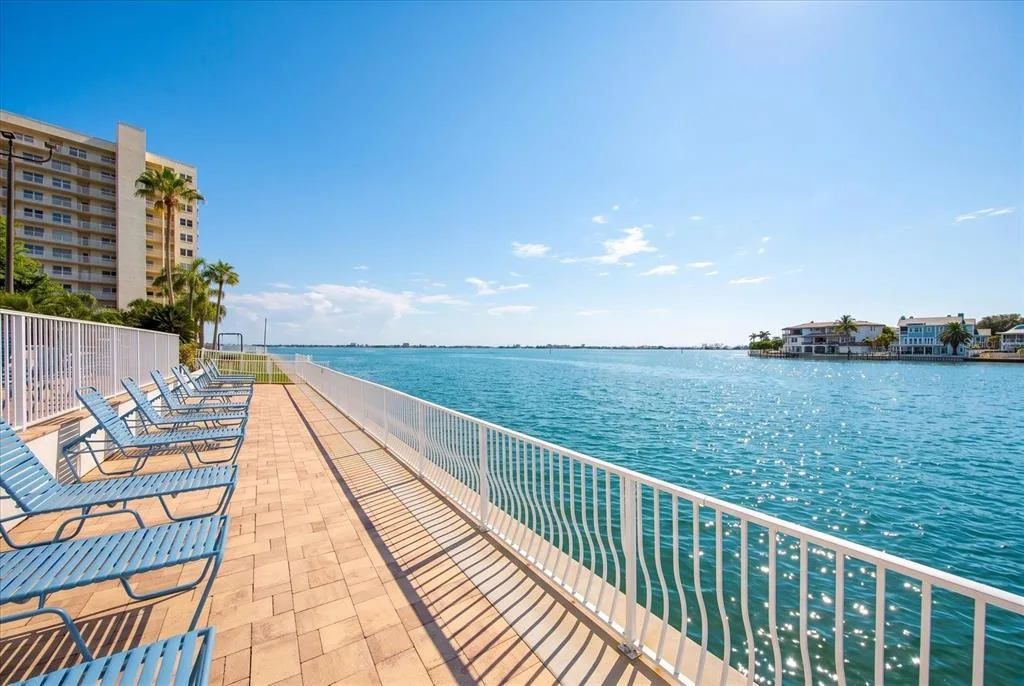 Town Shores Of Gulfport