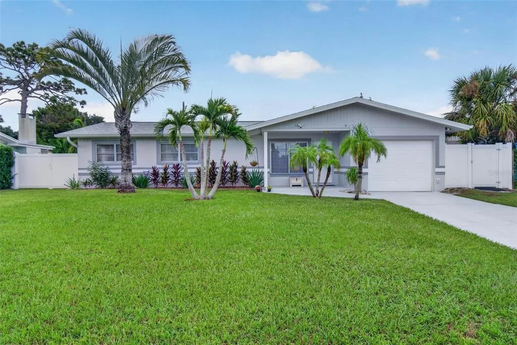 Cross Bayou Estates